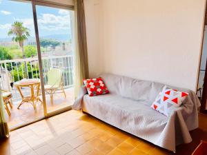 Balkón alebo terasa v ubytovaní APARTBEACH BALANDRO CLIMATIZADO y VISTAS MAR
