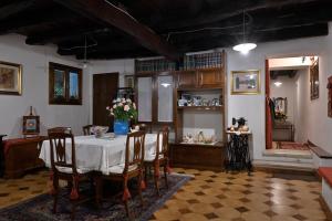 Kuchyň nebo kuchyňský kout v ubytování B&B Four Winds
