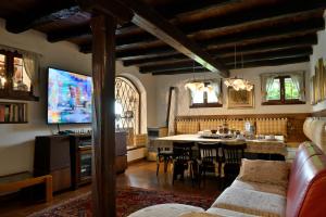 TV a/nebo společenská místnost v ubytování B&B Four Winds