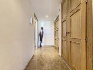 Fotografie z fotogalerie ubytování Lovely apartment with pool & sea views - Marina Del Castillo 2129 v destinaci Manilva