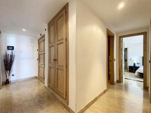 Fotografie z fotogalerie ubytování Lovely apartment with pool & sea views - Marina Del Castillo 2129 v destinaci Manilva