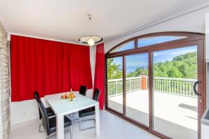 Balkón nebo terasa v ubytování Apartments Drazen