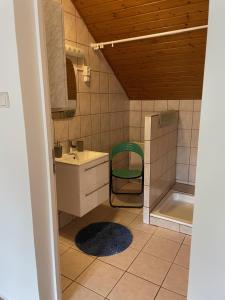 Kúpeľňa v ubytovaní Jasmin Apartman