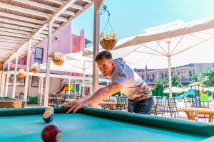 Billiards table sa Izola Paradise Hotel - All Inclusive