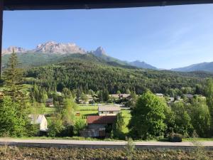 Fotografija v galeriji nastanitve Barcelonnette : Bel appartement lumineux v mestu Barcelonnette