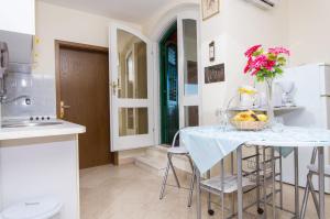 Fotografie z fotogalerie ubytování Apartment Marin v destinaci Seget Vranjica