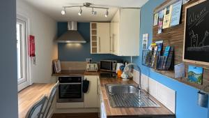 Dapur atau dapur kecil di Clock Tower View +13 gambar
