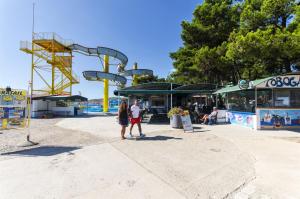 Гости Apartments and Rooms Mare