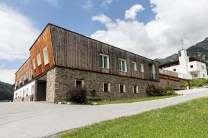 Budova, v ktorej sa apartmánový hotel nachádza