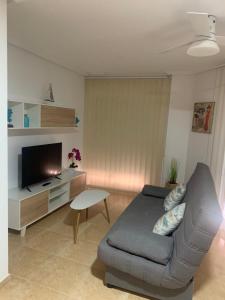 Zdjęcie z galerii obiektu Apartamentoen la playa, 200 Mts de la playa Nuevo w mieście Santa Pola