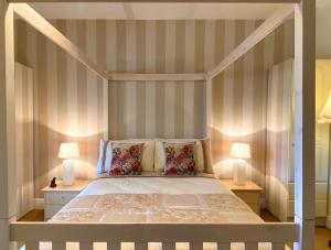 מיטה או מיטות בחדר ב-Apartment 432 - Clifden