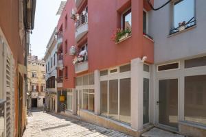 Budova, kde se apartmán nachází