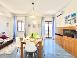 Galería fotográfica de holidaycasa Chris - Fronte mare Vista mare en Sperlonga