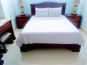 Cama o camas de una habitación en DEPARTAMENTOS MARCECILIA DE 2 y 3 HABITACIONES EN EL CENTRO DE MANTA
