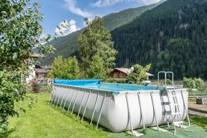 The swimming pool at or close to Naturresidenz Theistadl Apt 101