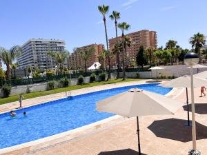 Bazén v ubytovaní Apartamento Deluxe Jardín alebo v jeho blízkosti