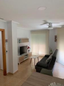 Zdjęcie z galerii obiektu Apartamentoen la playa, 200 Mts de la playa Nuevo w mieście Santa Pola