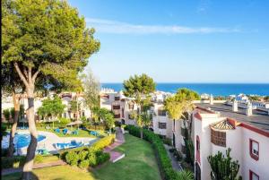 Fotografie z fotogalerie ubytování Fully Air Conditioned Riviera Apartment Mijas Costa v Malaze