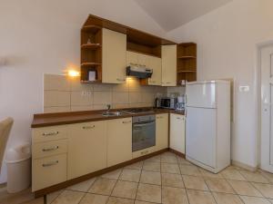 Kuchyň nebo kuchyňský kout v ubytování Apartments BARBARA 2