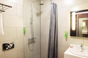 Kopalnica v nastanitvi Fosshotel Westfjords