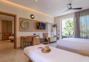Posteľ alebo postele v izbe v ubytovaní Relax Hotel + 37 fotografií