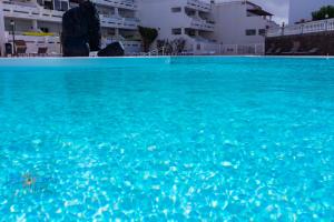 Bazén v ubytování Vivienda Vacacional Sea Garden nebo v jeho okolí