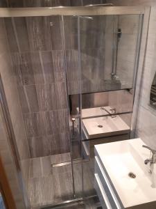 Et badeværelse på Pokoje Gościnne u Moni + 49 billeder