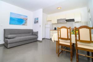 Kuchyňa alebo kuchynka v ubytovaní Apartments Vice