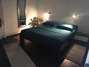 Posteľ alebo postele v izbe v ubytovaní Apartments Vedran