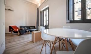 Posedenie v ubytovaní TarracoHomes, TH157 Estudio Contemporáneo Sedassos