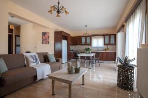 Kuchyňa alebo kuchynka v ubytovaní Libyan Sea Luxury Apartment 1