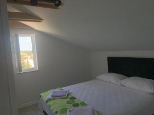 Postel nebo postele na pokoji v ubytování Maria Apartments + 37 fotografií