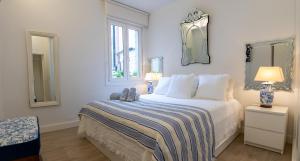 Zdjęcie z galerii obiektu Bilbao Plaza Campuzano de Bilbao Suites, elegante y céntrico w mieście Bilbao