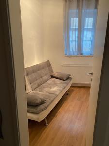Várker 9 Apartman的休息区