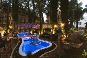 Zahrada ubytování Hotel Mali i Robit