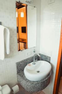 Kylpyhuone majoituspaikassa Pousada do Anhangava