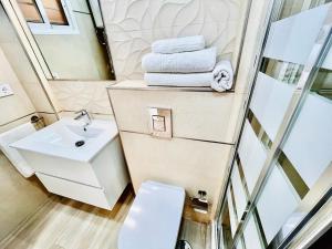 Fotografia z galérie ubytovania Moderno y Nuevo apartamento playa v destinácii Benalmádena + 16 fotografií