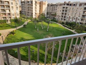 Κήπος έξω από το Madinaty 3