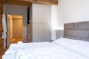 Posteľ alebo postele v izbe v ubytovaní Wellness Apartmán Pila Kvilda