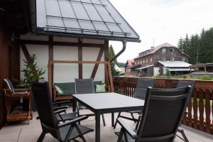 Balkón alebo terasa v ubytovaní Wellness Apartmán Pila Kvilda