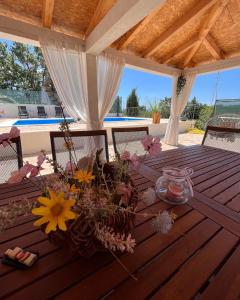 Balkón nebo terasa v ubytování Holiday Home Calma