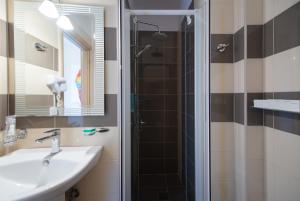 A bathroom at Ariadni -Villas- luxury houses Még 37 kép