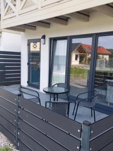 Balkon lub taras w obiekcie Jantarovnia