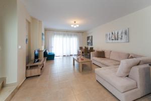Area soggiorno di Ariadni -Villas- luxury houses