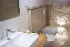 A bathroom at 500 Home