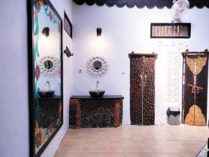 Foto sihtkohas Bukit Lawang asuva majutusasutuse Jungle Inn Bukit lawang galeriist