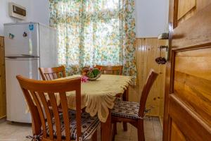 Η κουζίνα ή μικρή κουζίνα στο Villa Marthe