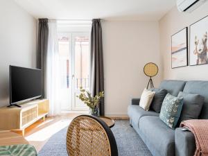 Telewizja i/lub zestaw kina domowego w obiekcie limehome Madrid Calle de Fomento - estancia temporal