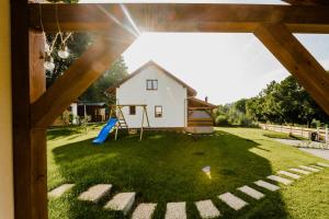Vonkajšia záhrada v ubytovaní Na Želivce chalupa Tereza