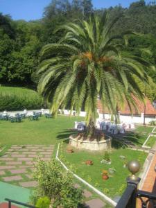 Zahrada ubytování Hotel La Terraza De Puente Viesgo